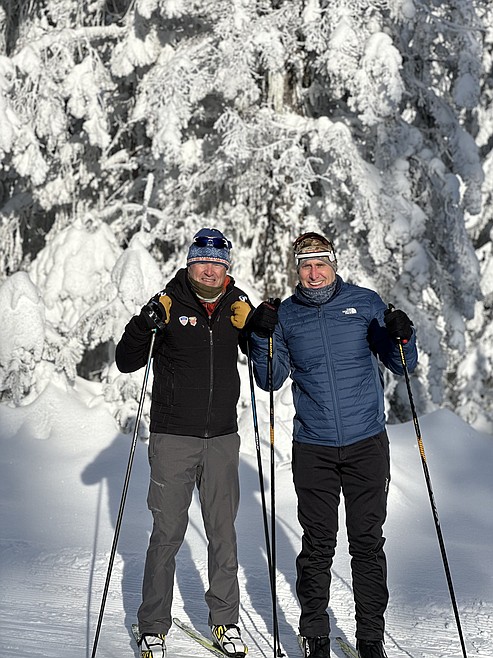 Dave Yadon and Dr. Geoff Emry on snowy trail at Mt. Spokane State Park